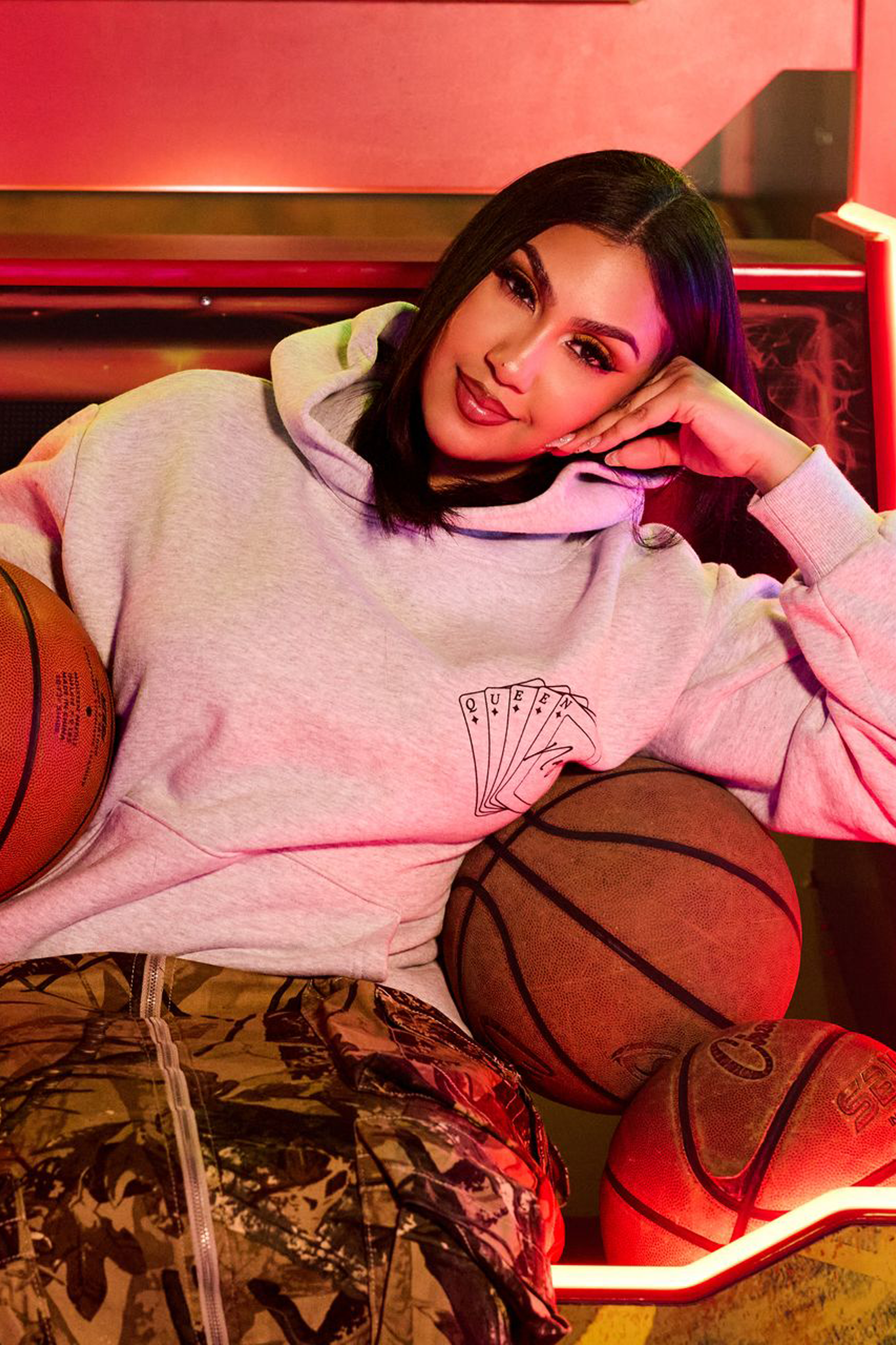 QUEEN OF DIAMONDS HOODIE